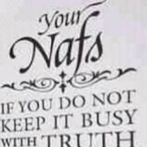 Meet your Posher, Najia